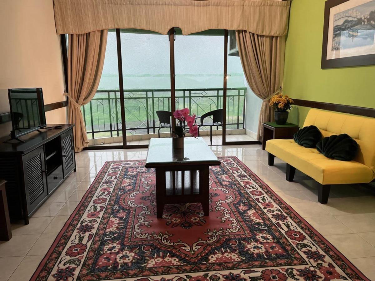 Dsavoy Afamosa Melaka Apartment Екстериор снимка